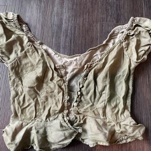 Super cute green crop top